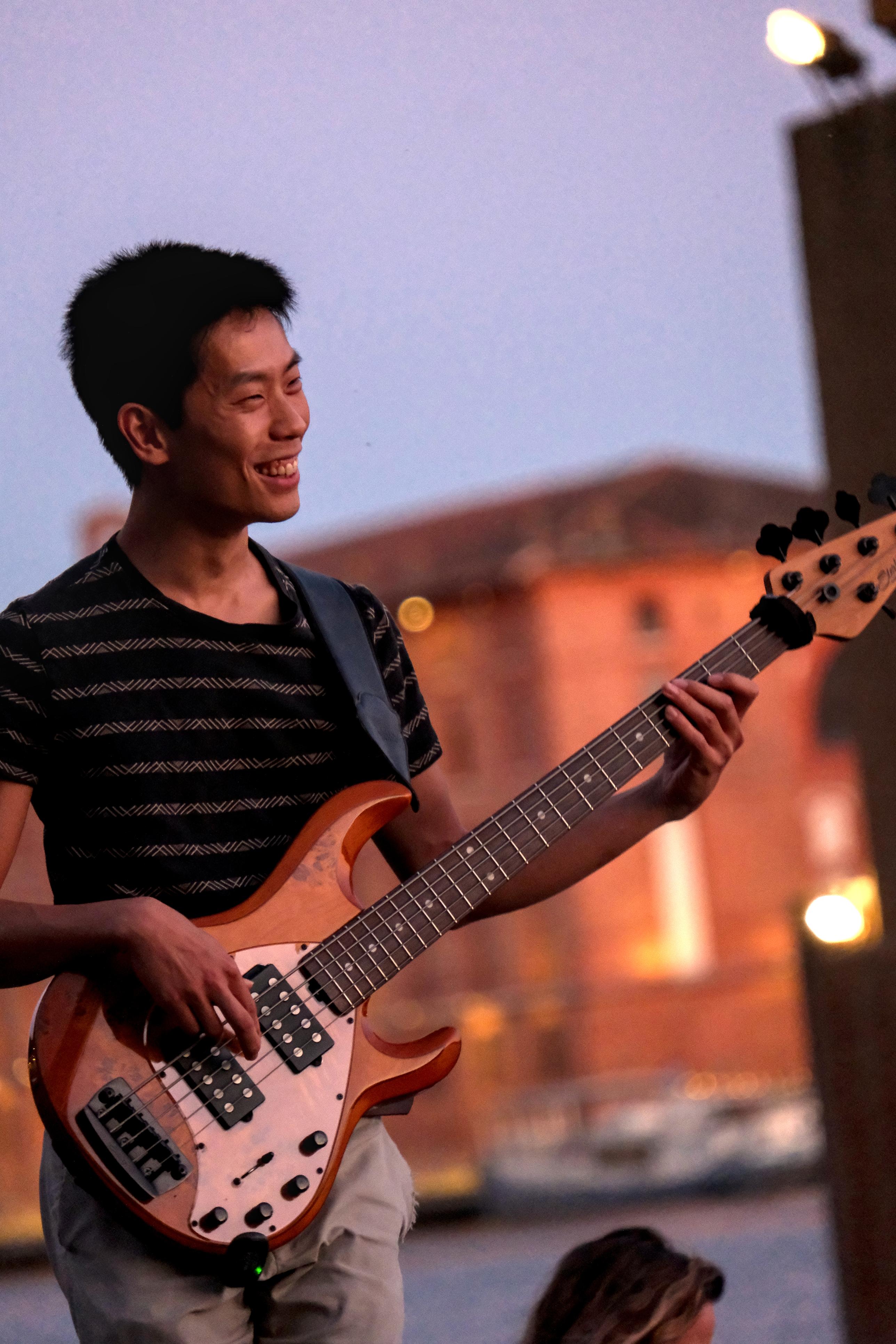 photo concert, bords de Garonne, Toulouse, Nokta Simio, Julien Franck